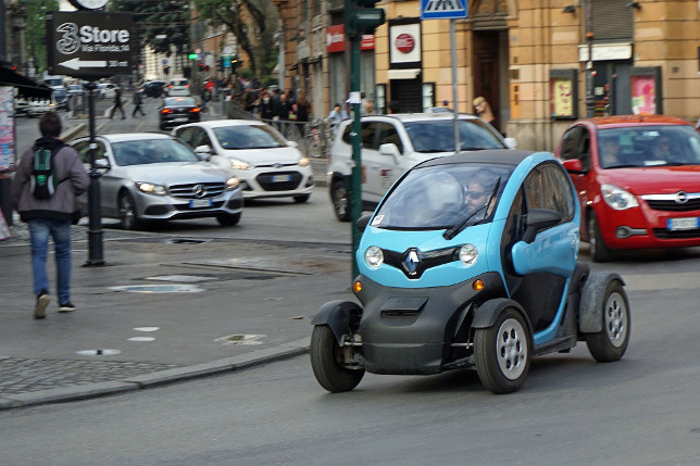 The Renault Twizy – Here’s what else you could buy for £8000 Header Image