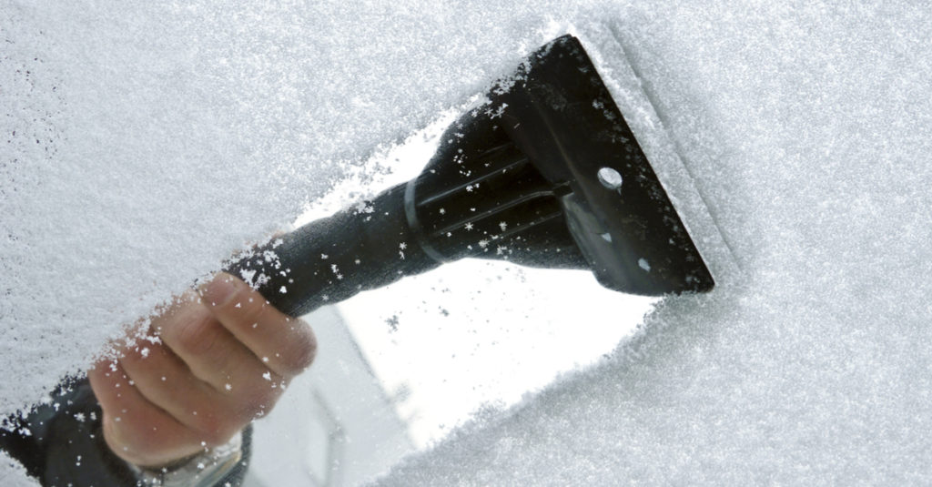 Tips For De-Icing A Car Windshield