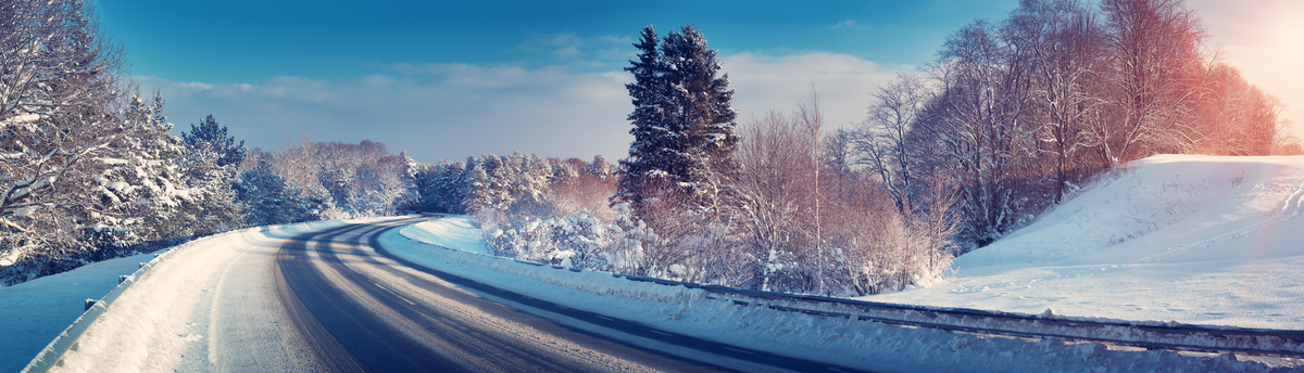 The Ultimate List of Winter Driving Tips Header Image