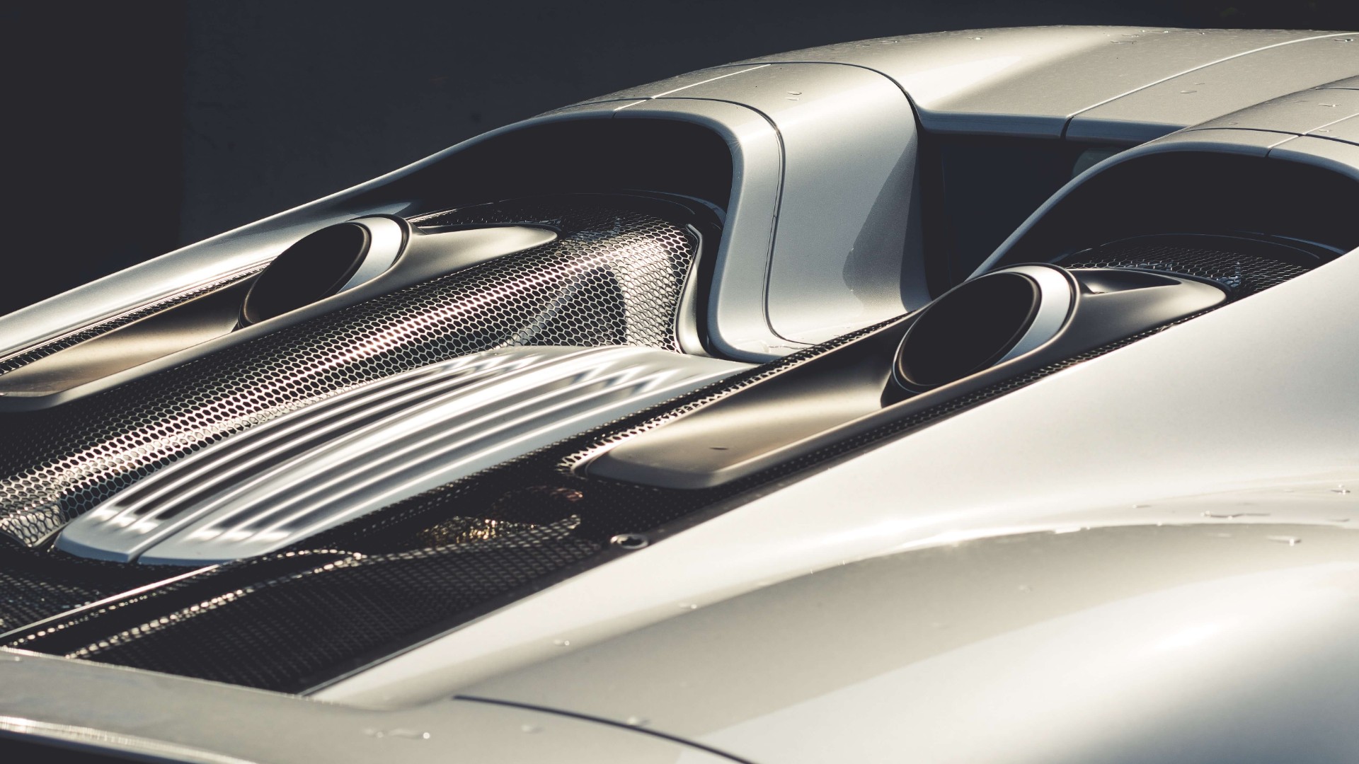 Porsche 918 Spyder Insurance Header Image