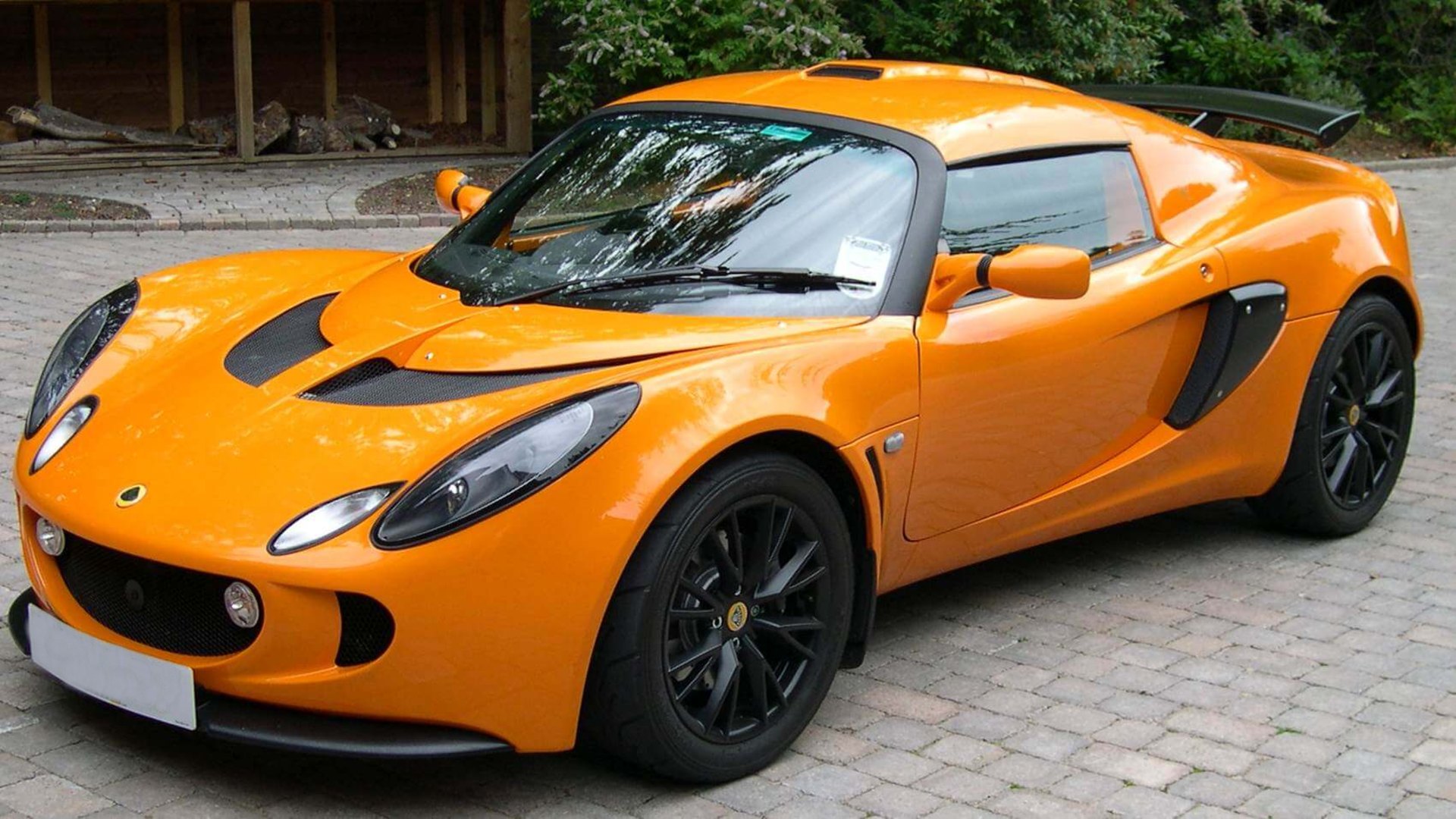 Lotus Exige Car Insurance Header Image