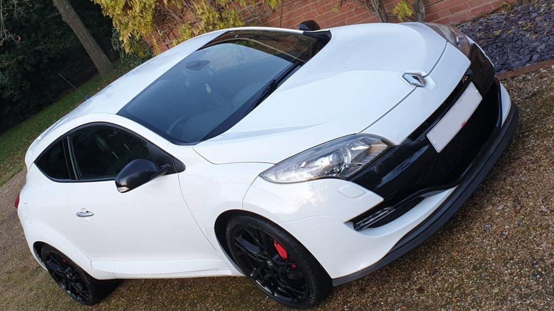 Renault Megane Renaultsport (RS) Car Insurance Header Image