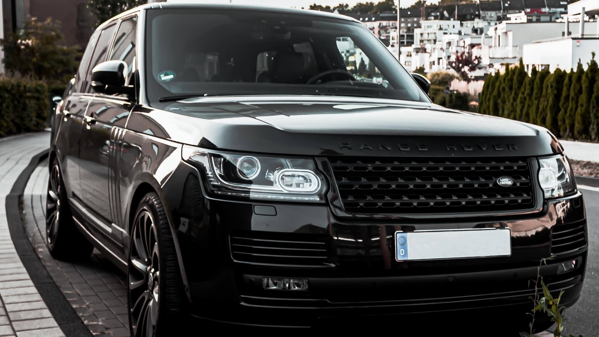 Range Rover Insurance Header Image