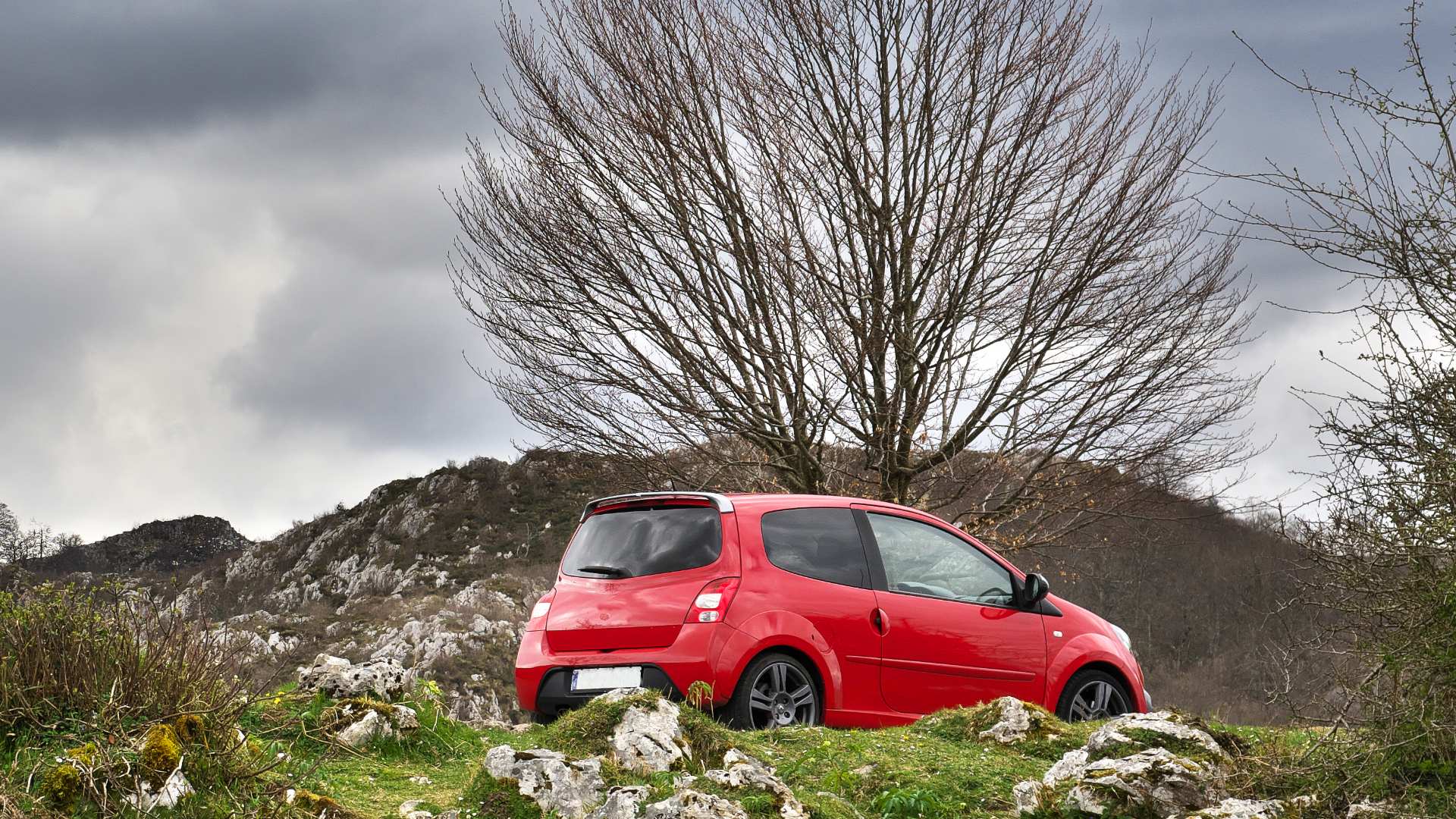 Renault Twingo Renaultsport (RS) Car Insurance Header Image