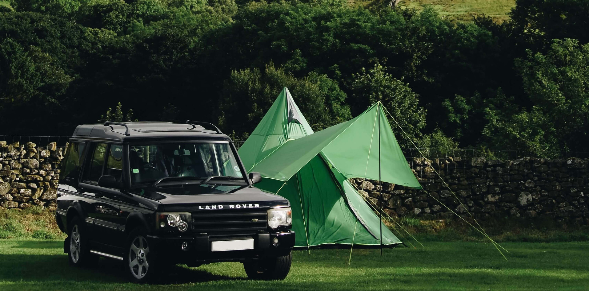 Land Rover Discovery Insurance Header Image