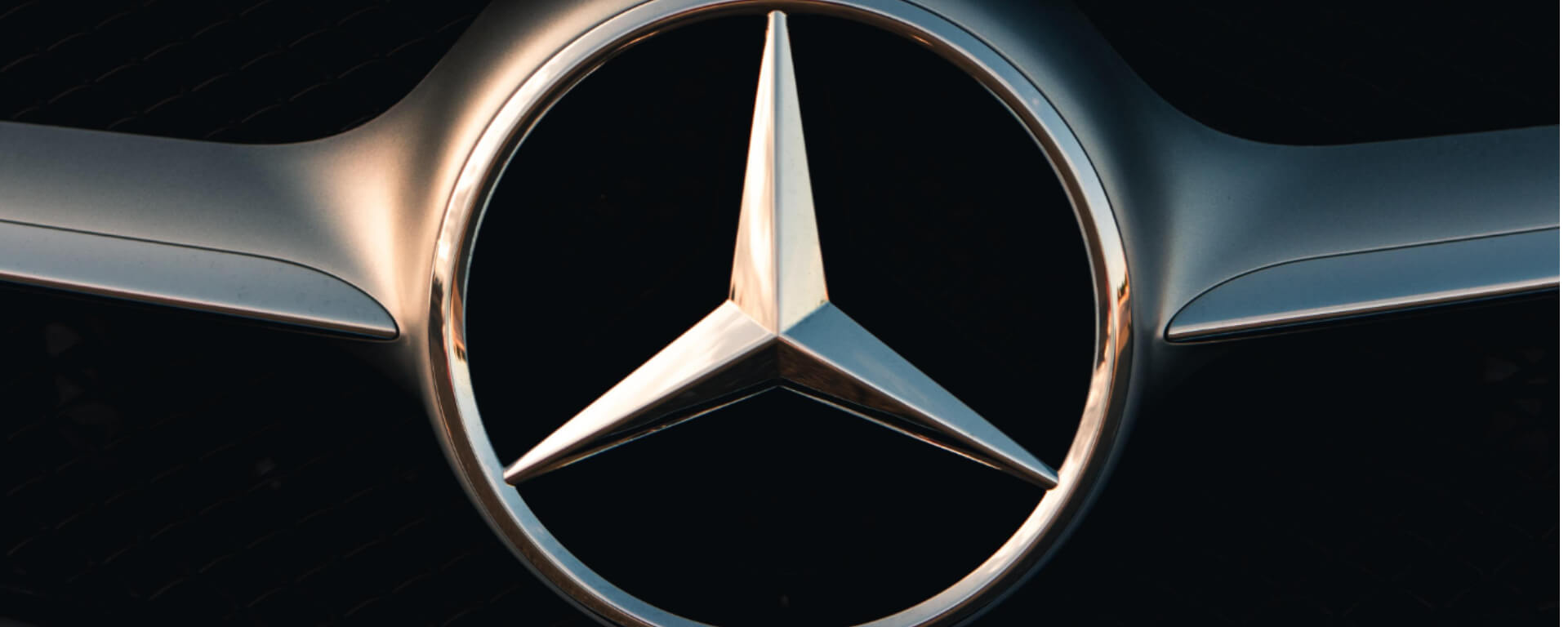 Mercedes Benz EQS Insurance Header Image